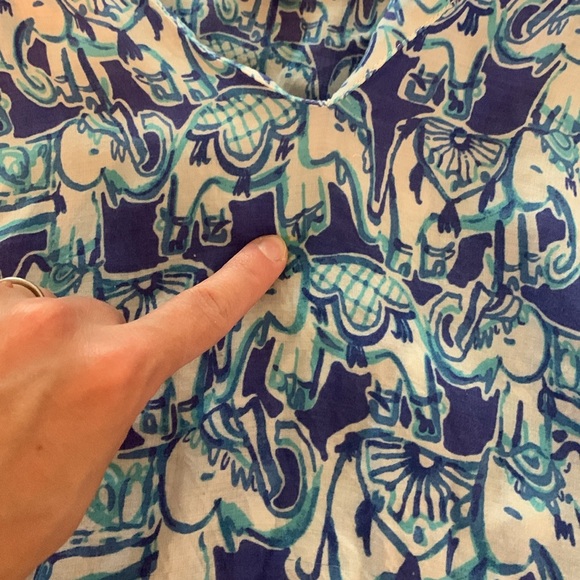 Lilly Pulitzer blouse, women’s size XXS/XS - Picture 3 of 4